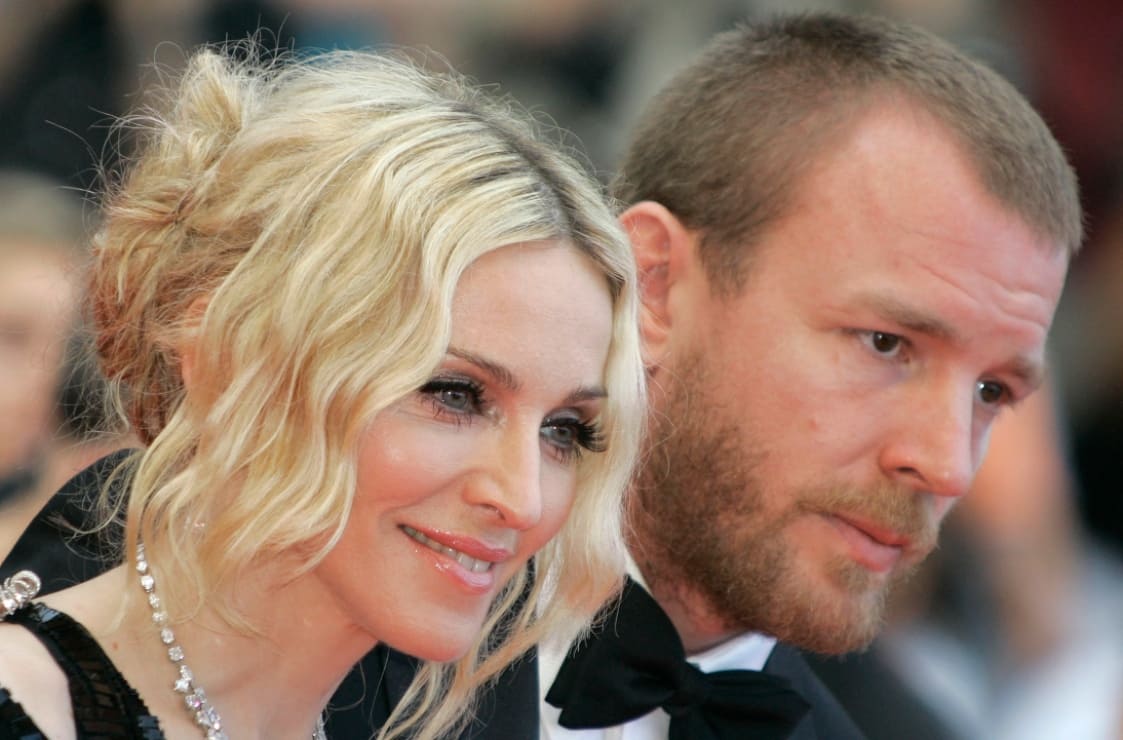 Exesposo de Madonna le ofrece ayuda tras su delicada crisis de salud