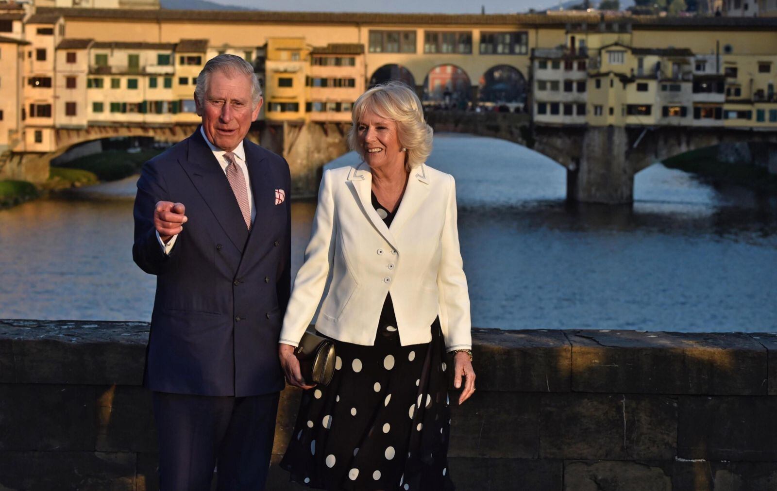 El príncipe Harry confiesa que Camilla no es su “madrastra malvada”