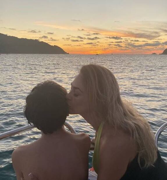 Luis Miguel buscaría disminuir la pensión alimenticia de sus hijos por la familia de Aracely Arámbula 