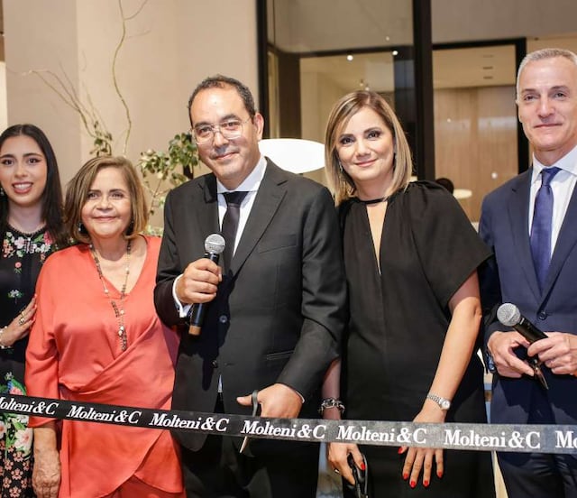 La flagship de Molteni&C inaugura con una noche de jazz y diseño