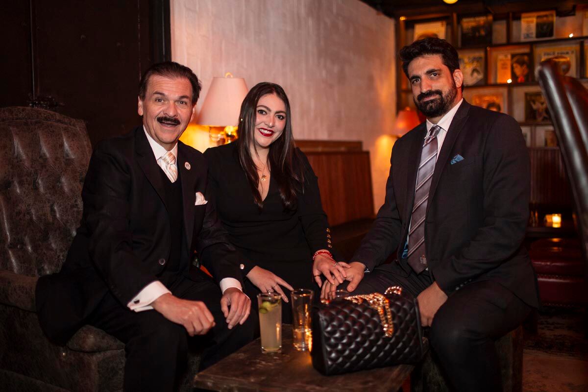 Gerardo y Andrea Chávez con Yamil Jacobo. (Foto: Esteban Torreblanca)