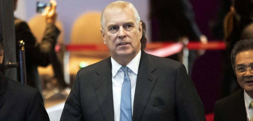 Libro revela que Andrés de York conocía la red de pedofilia de Jeffrey Epstein 