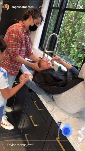 Angélica Fuentes comparte íntimo y divertido momento con sus hijas