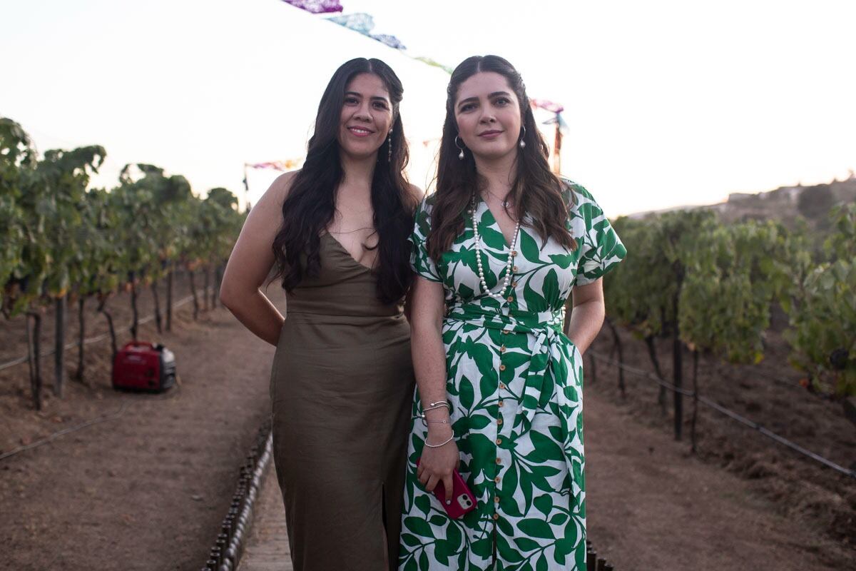 Andrea León y Gabriela Herrera. (Foto: Esteban Torreblanca)