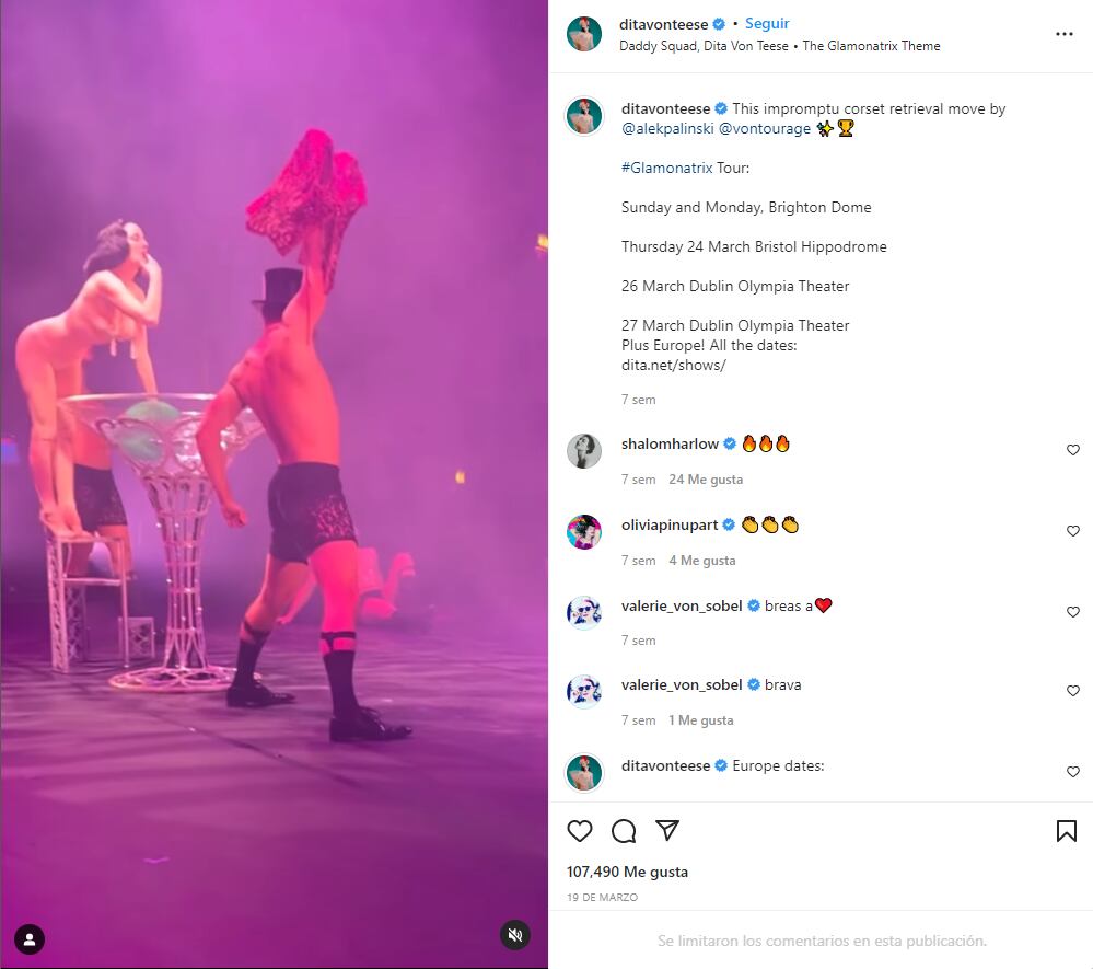 Alberto de Mónaco envía flores a la stripper Dita von Teese ¿qué pasa en el principado?