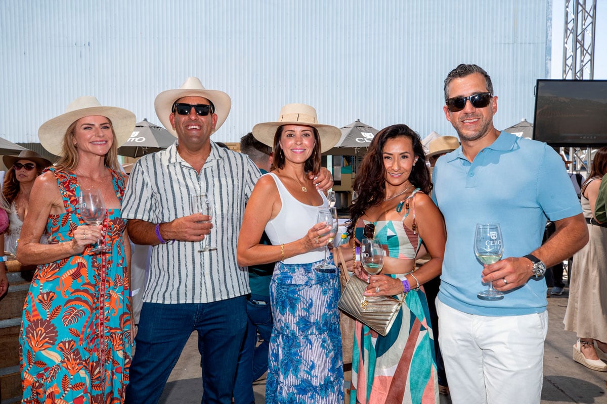 Kelly y Garett Bleakely, Natasha Allos, Jenelle Kim y Craig Nandoo. (Foto: Edgar Silva Fuentes S.)