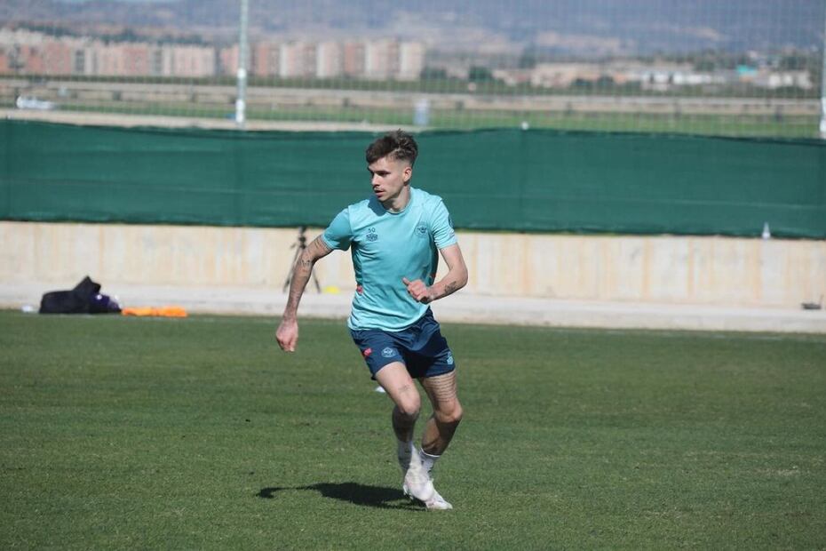 Romeo Beckham se desenvuelve actualmente como futbolista profesional / Foto: Instagram