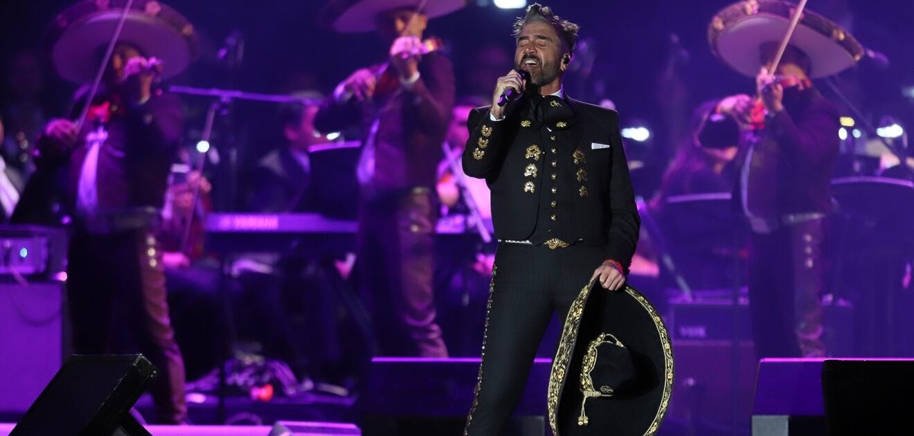 Alejandro Fernández donará ganancias del tema "Eso y más" para afectados por Covid-19
