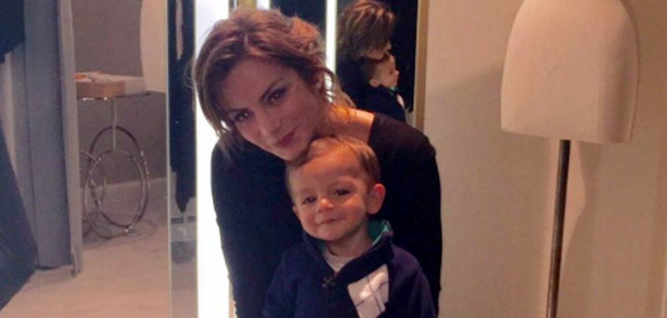 <p>El pequeño León, de dos años de edad, se convirtió en director de escena y llenó de elogios a su mamá Silvia Navarro.<strong> (Fotos: Instagram)</strong></p>

<p>&nbsp;</p>
