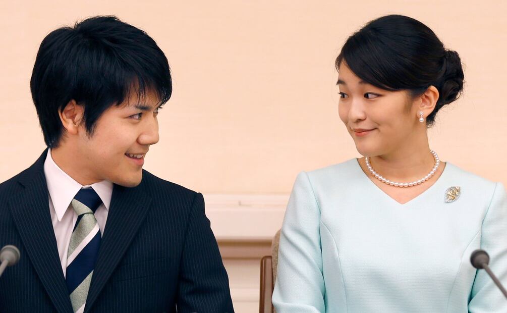 El novio de la princesa Mako de Japón se reunirá con sus suegros para explicar sus finanzas