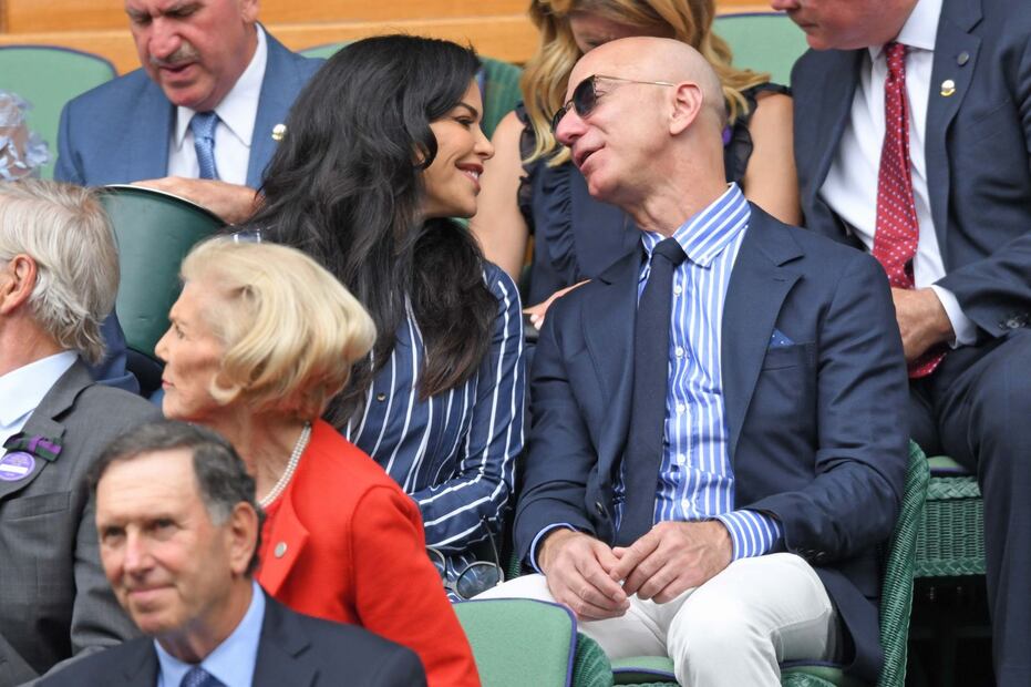 Las fotos más románticas de Jeff Bezos y Lauren Sanchez en Wimbledon 