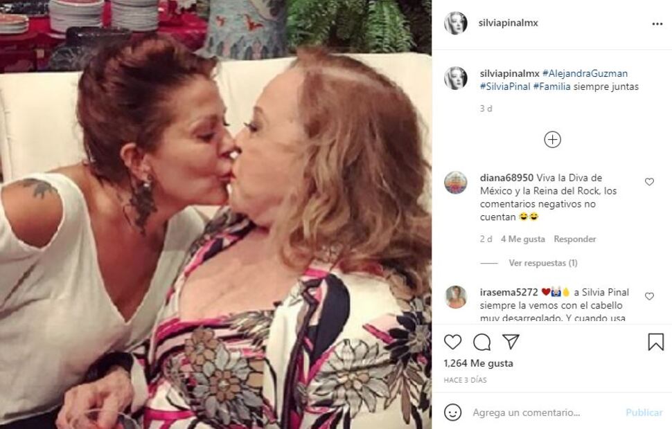 Silvia Pinal comparte polémica foto besando en la boca a Alejandra Guzmán