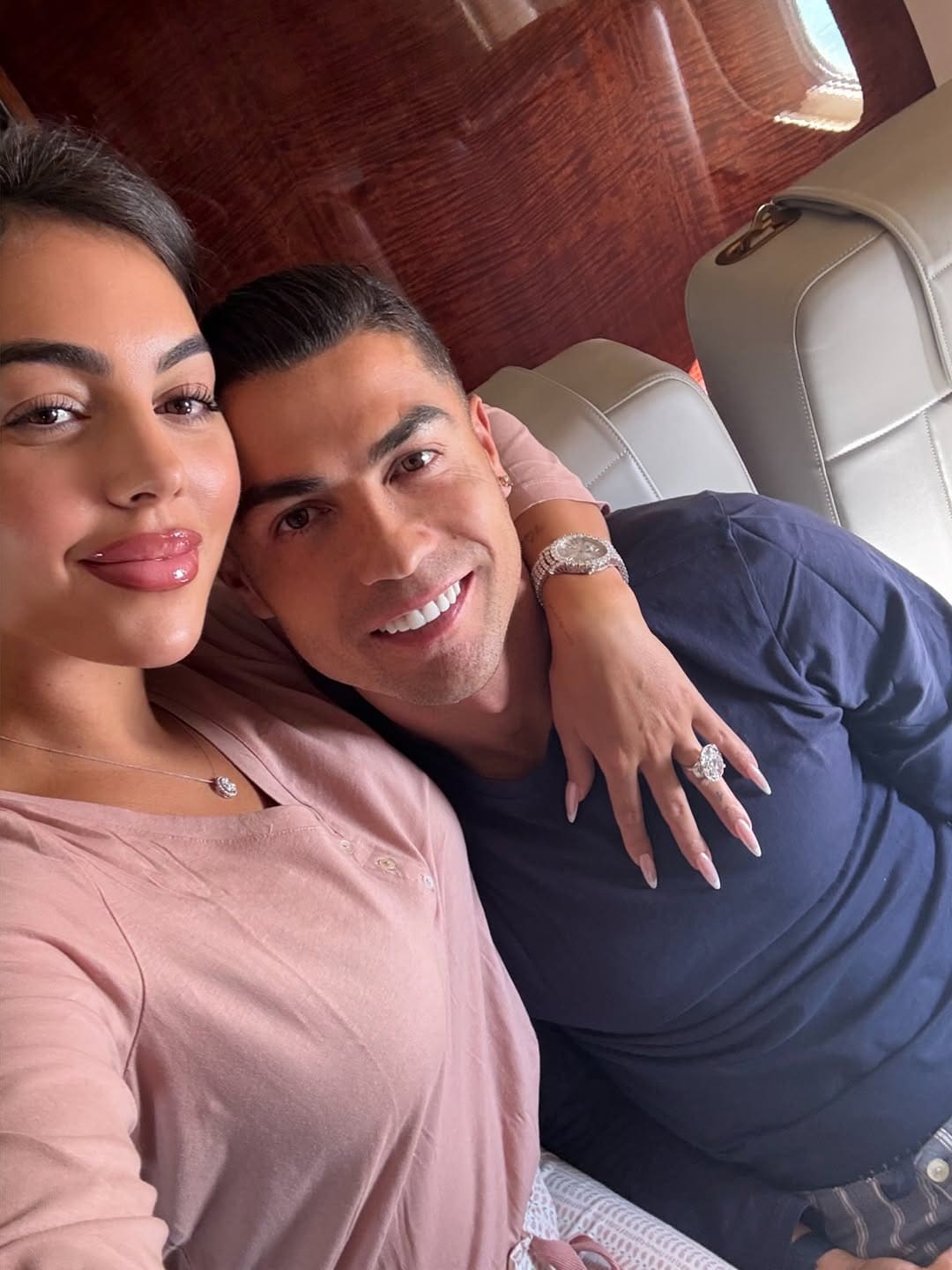Georgina Rodríguez y Cristiano Ronaldo. (Foto: Instagram)