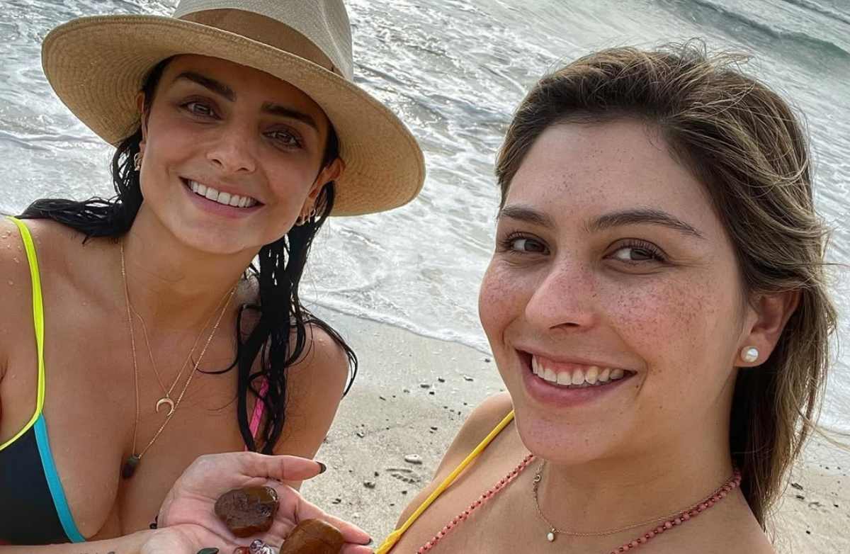 Aislinn Derbez y Michelle Aguilera / Foto: Instagram @michaguilerac