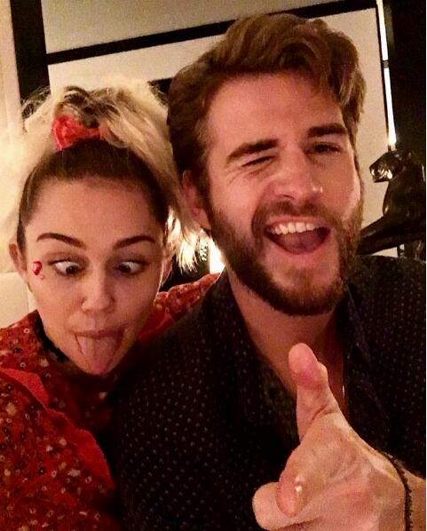 Las fotos más románticas de Miley Cyrus y Liam Hemsworth