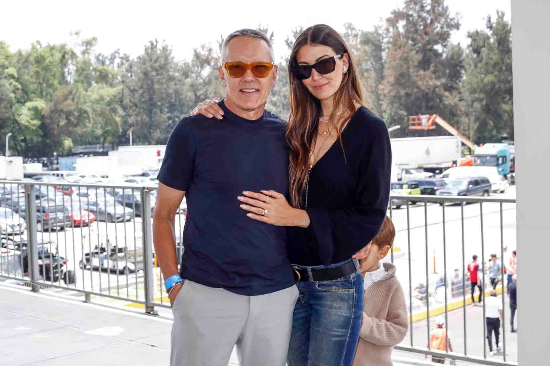Adrián Fernández y  Priscila Perales. (Foto: Esteban Torreblanca)