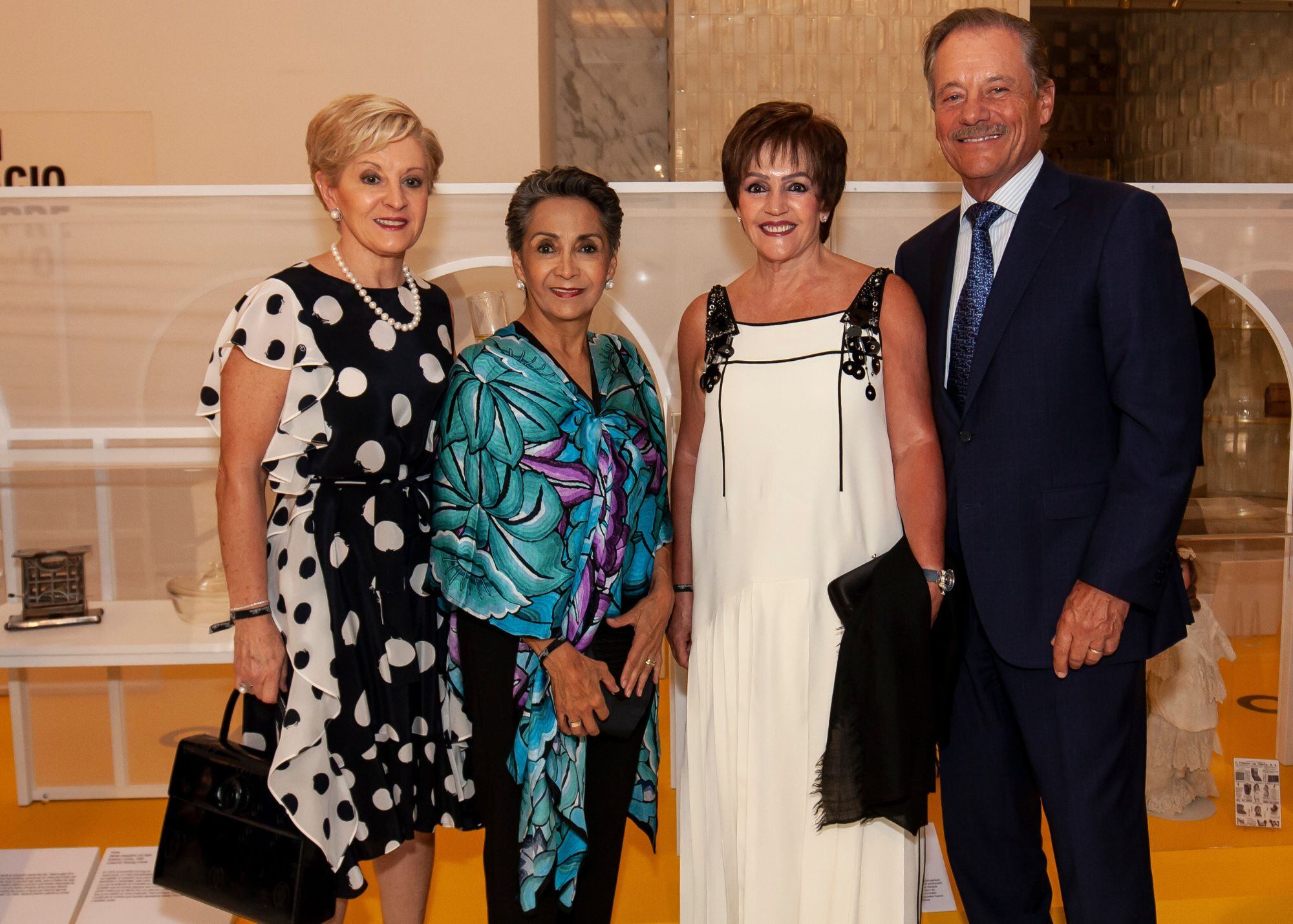 Cristina de la Fuente, Gloria Bulnes, Concepción Arrizabalaga y Jordi Sendra. (Foto: Esteban Torreblanca para VIP)