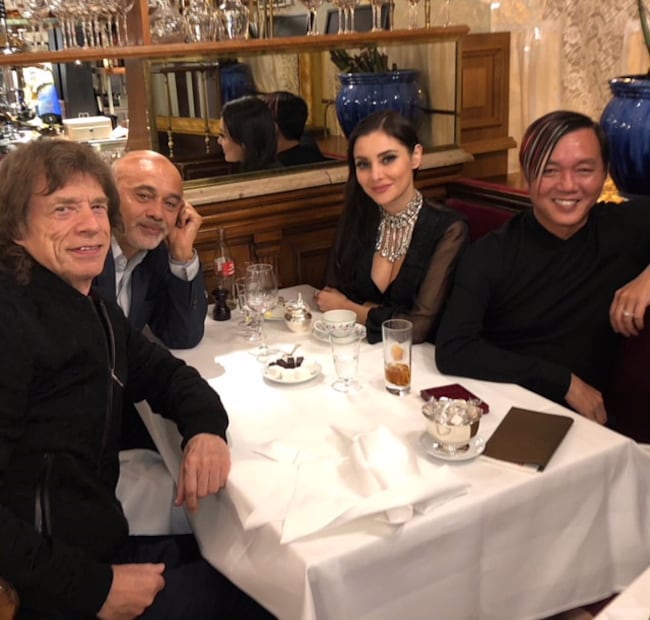 Debora Hung, Christian Louboutin y Mick Jagger juntos en París