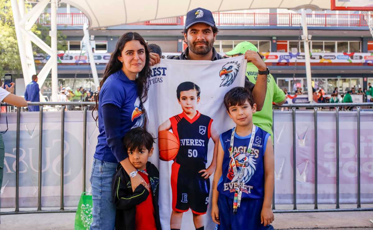 Laura Ponce, Augusto, César y César Álvarez / Foto: Esteban Torreblanca