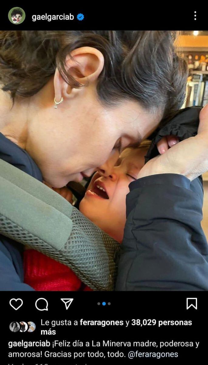 Gael García presenta a su bebé con un cariñoso mensaje para Fer Aragonés 