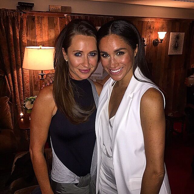 ¿Quién es la persona que viste a Meghan Markle?
