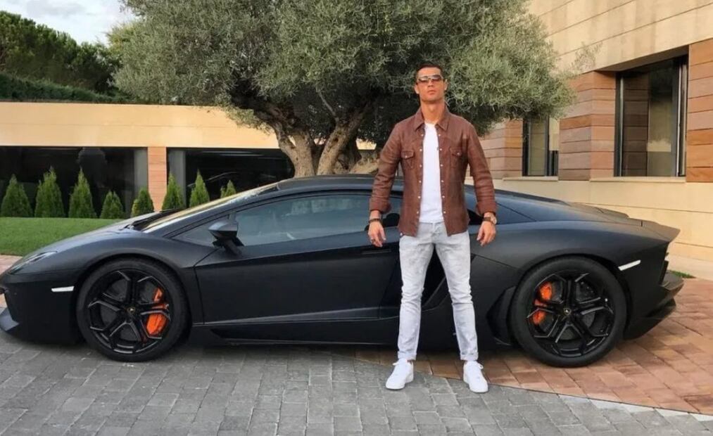 Así es la lujosa colección de autos de Cristiano Ronaldo