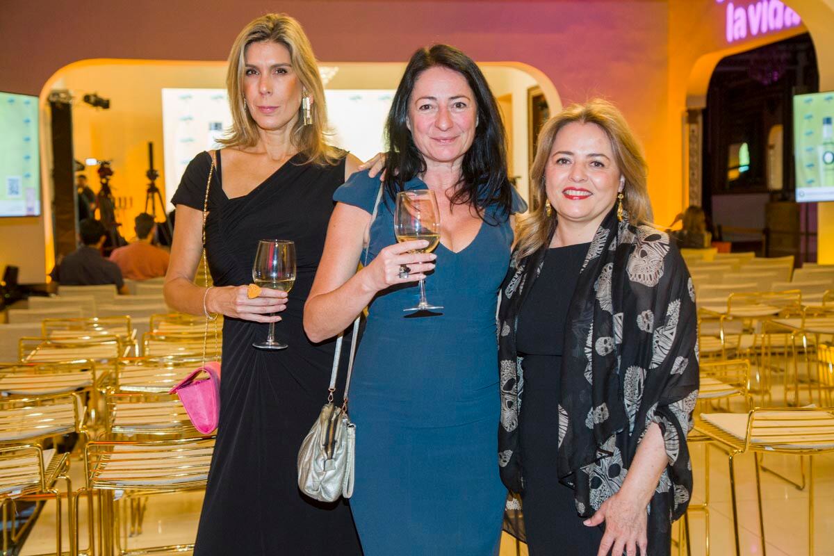 María Forcada, Laura Grani y Maité Mendoza. (Foto: Héptor Arjona)
