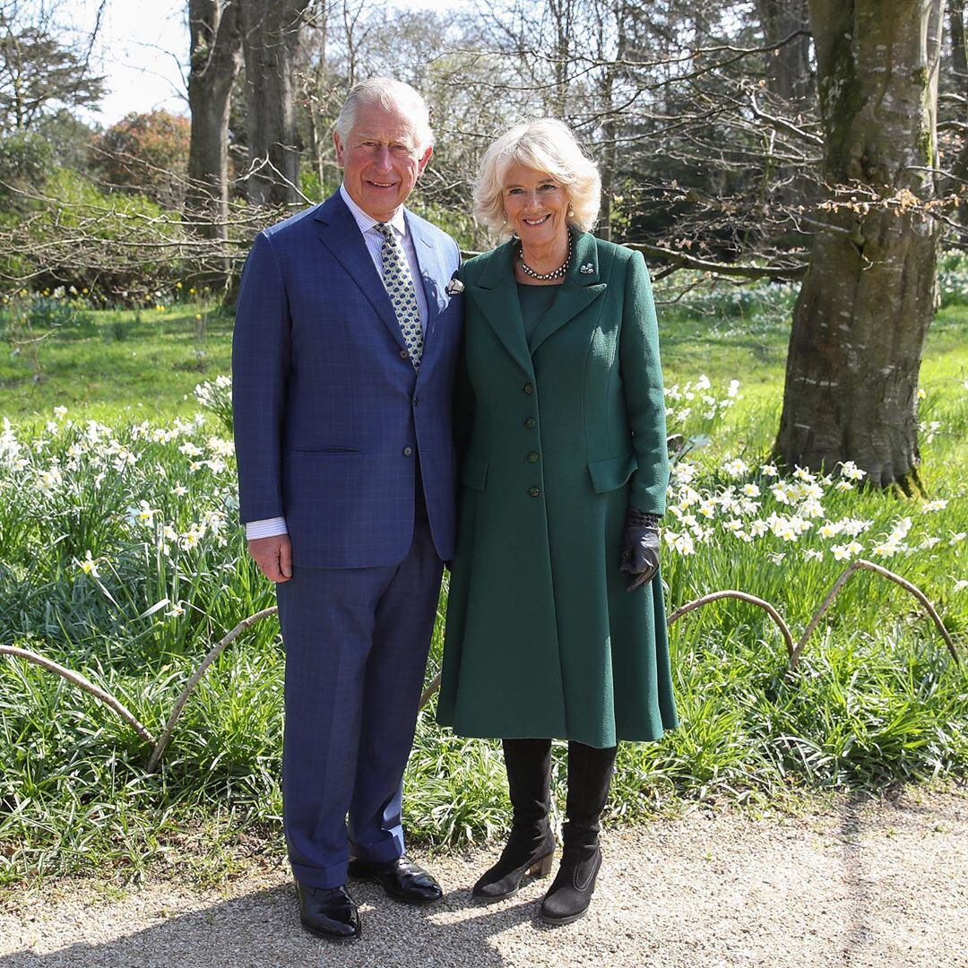 Los príncipes George, Charlotte y Louis aplauden a los médicos que combaten el Covid-19