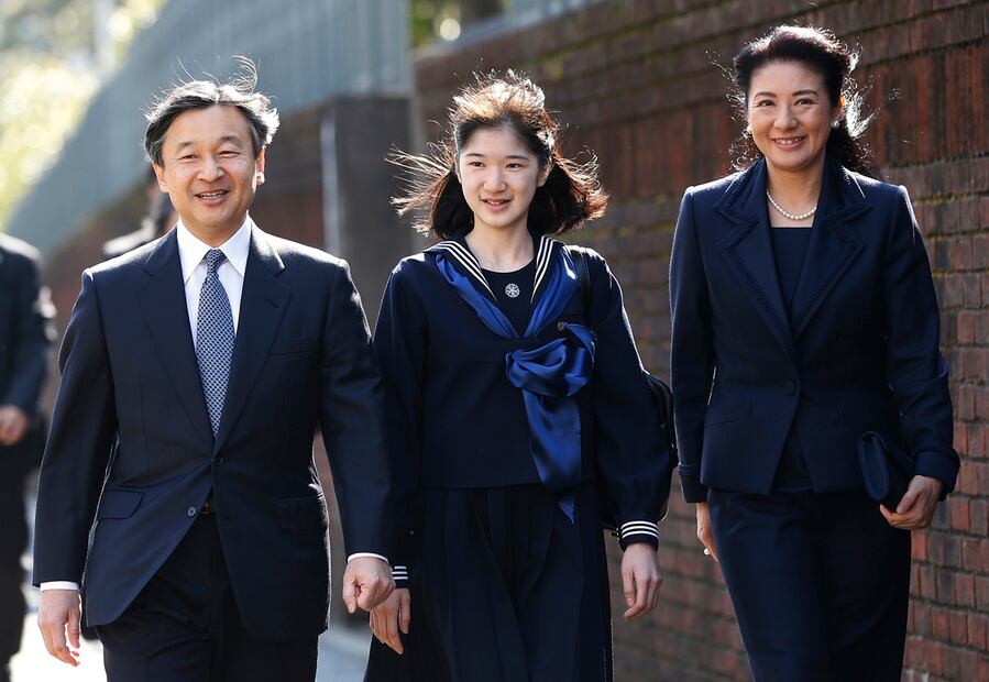 Aún débil, la princesa Masako se convertirá en emperatriz de Japón