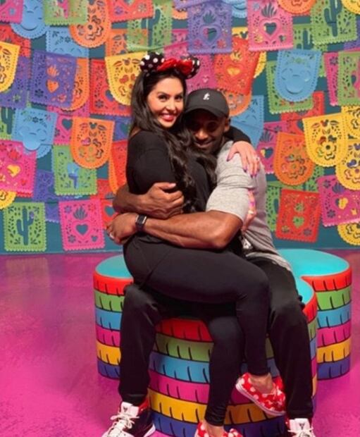 Rinden homenaje a Kobe Bryant y a su hija Gigi Bryant con "Amor eterno" de Juan Gabriel 