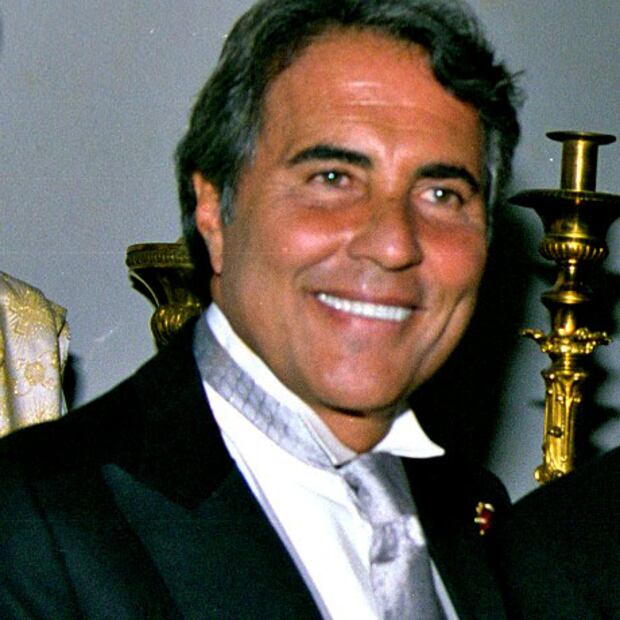 Los círculos de poder en la vida de Luis Miguel