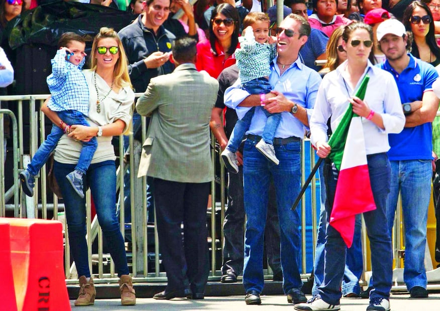 PORTADA: María Elena Torruco y Carlos Slim esperan a su cuarto hijo 