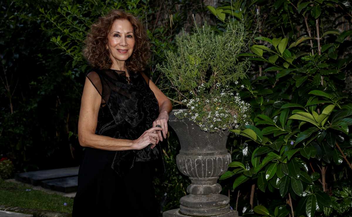 Merecido homenaje a Beatriz Calles