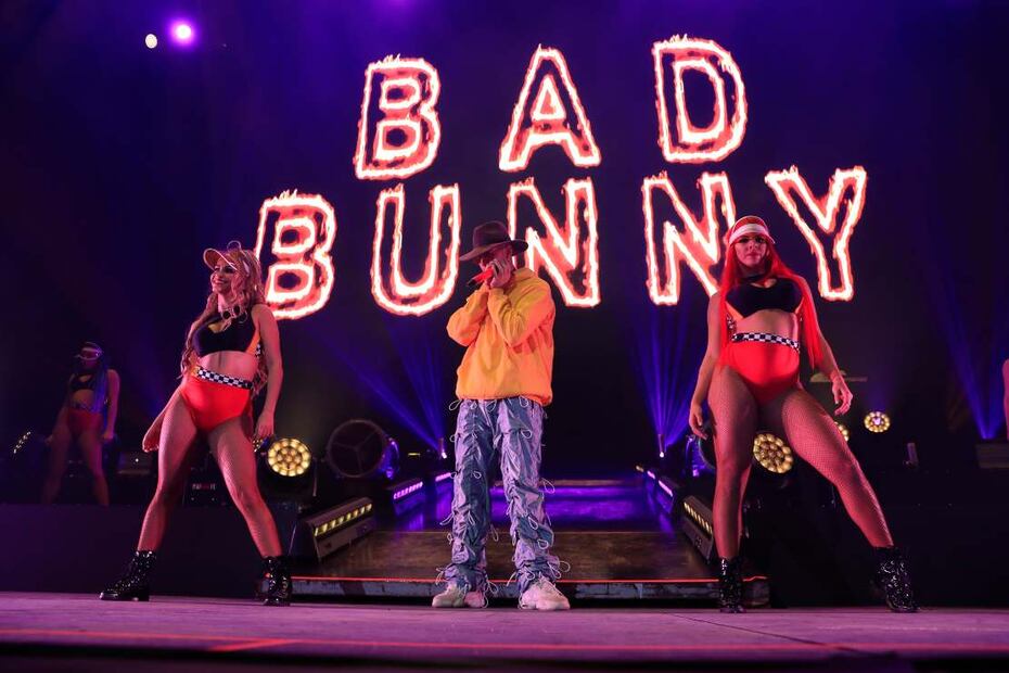 El top de Bad Bunny y su candente abdomen rebasan 5 millones de likes