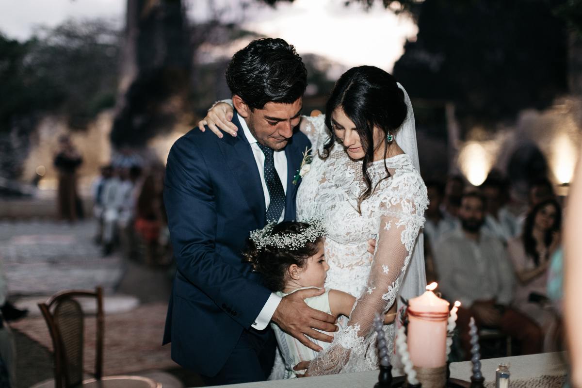 Manuel López San Martín y Celina Palomera se casaron en una mística boda