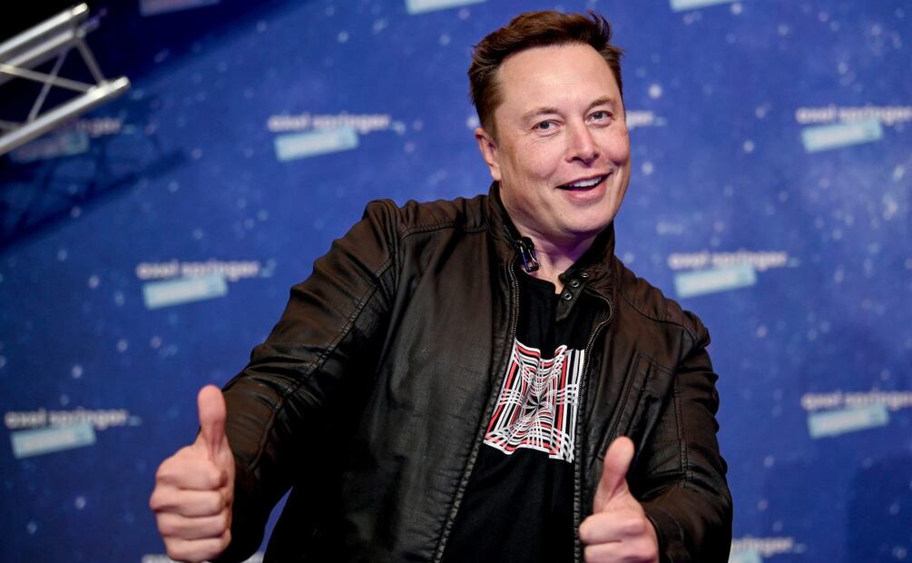 ¡Zaz! Elon Musk anuncia que Tesla dejará de aceptar Bitcoin para comprar sus coches