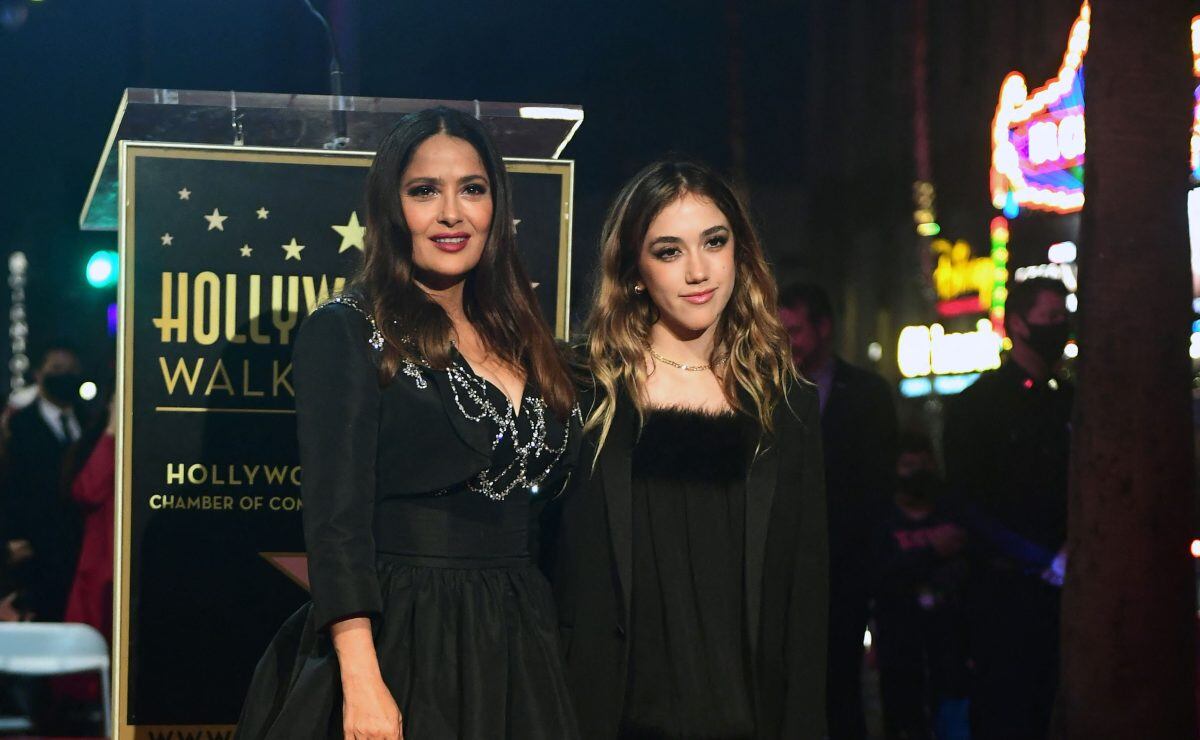 Valentina, hija de Salma Hayek, respondió a la prensa en español
