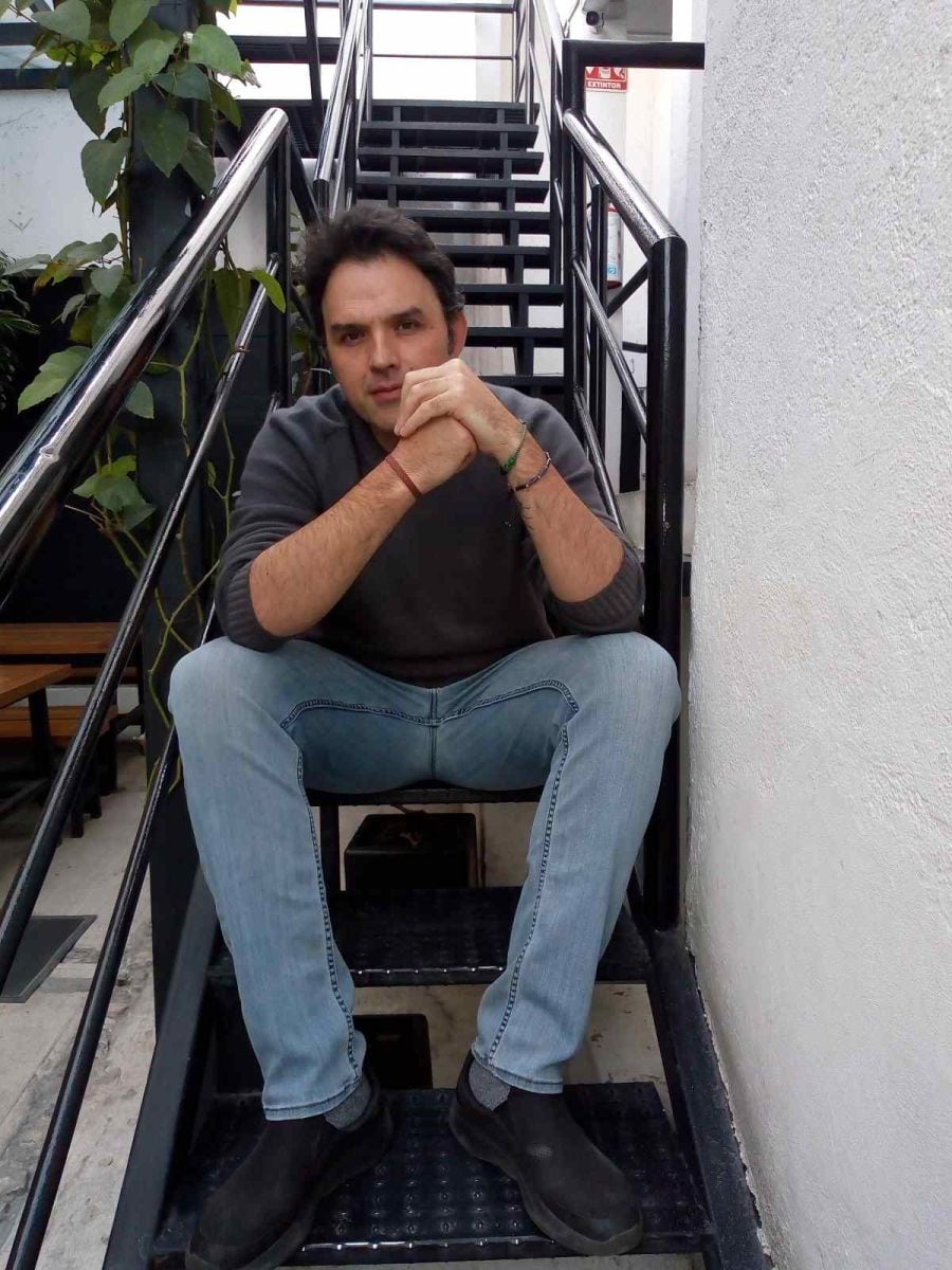 Fernando Rovzar, agradecido por tener como pareja a Bárbara Mori pero no hay planes de boda