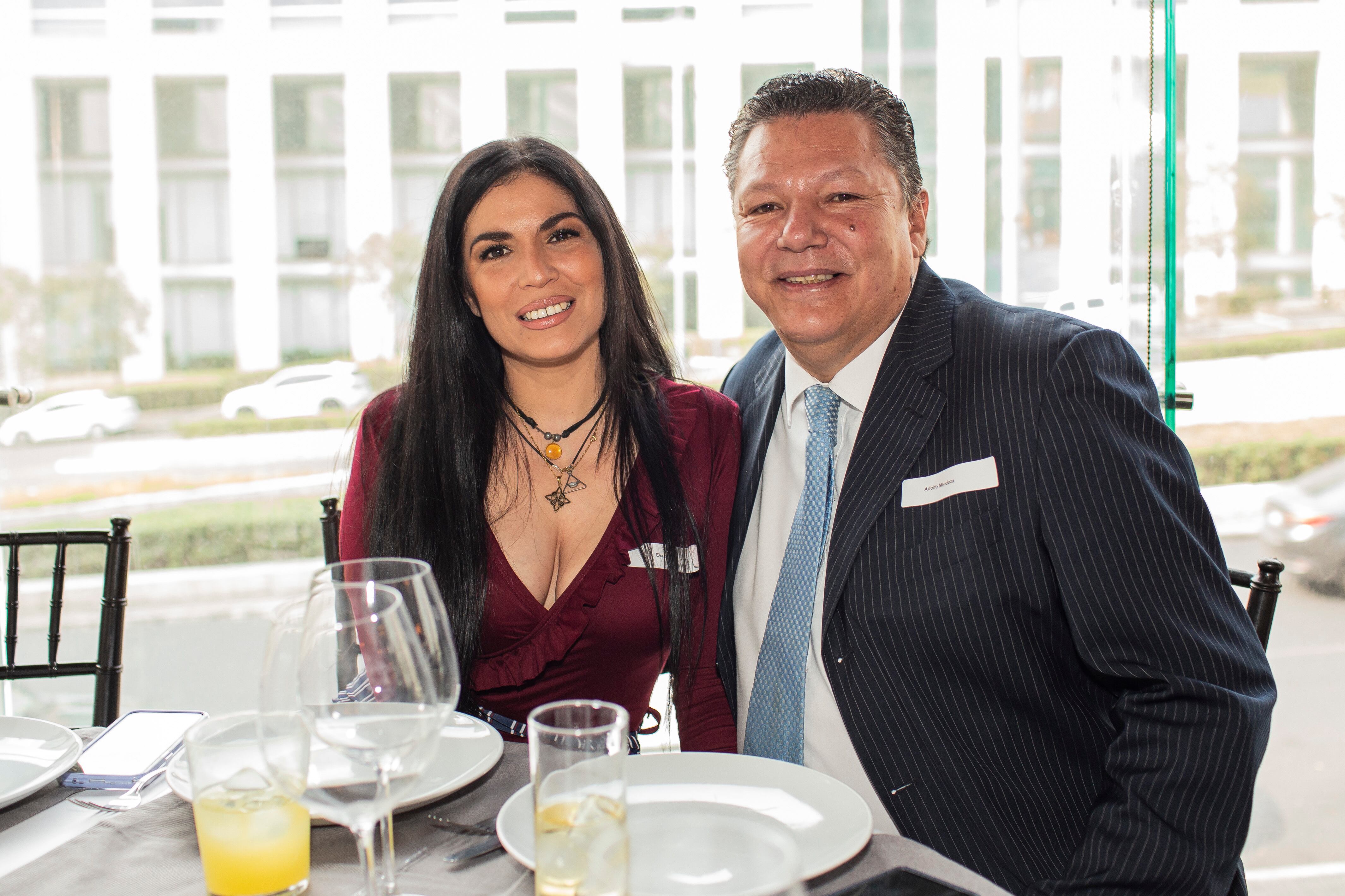 Eva de Mendoza y Adolfo Mendoza. (Foto: Esteban Torreblanca)