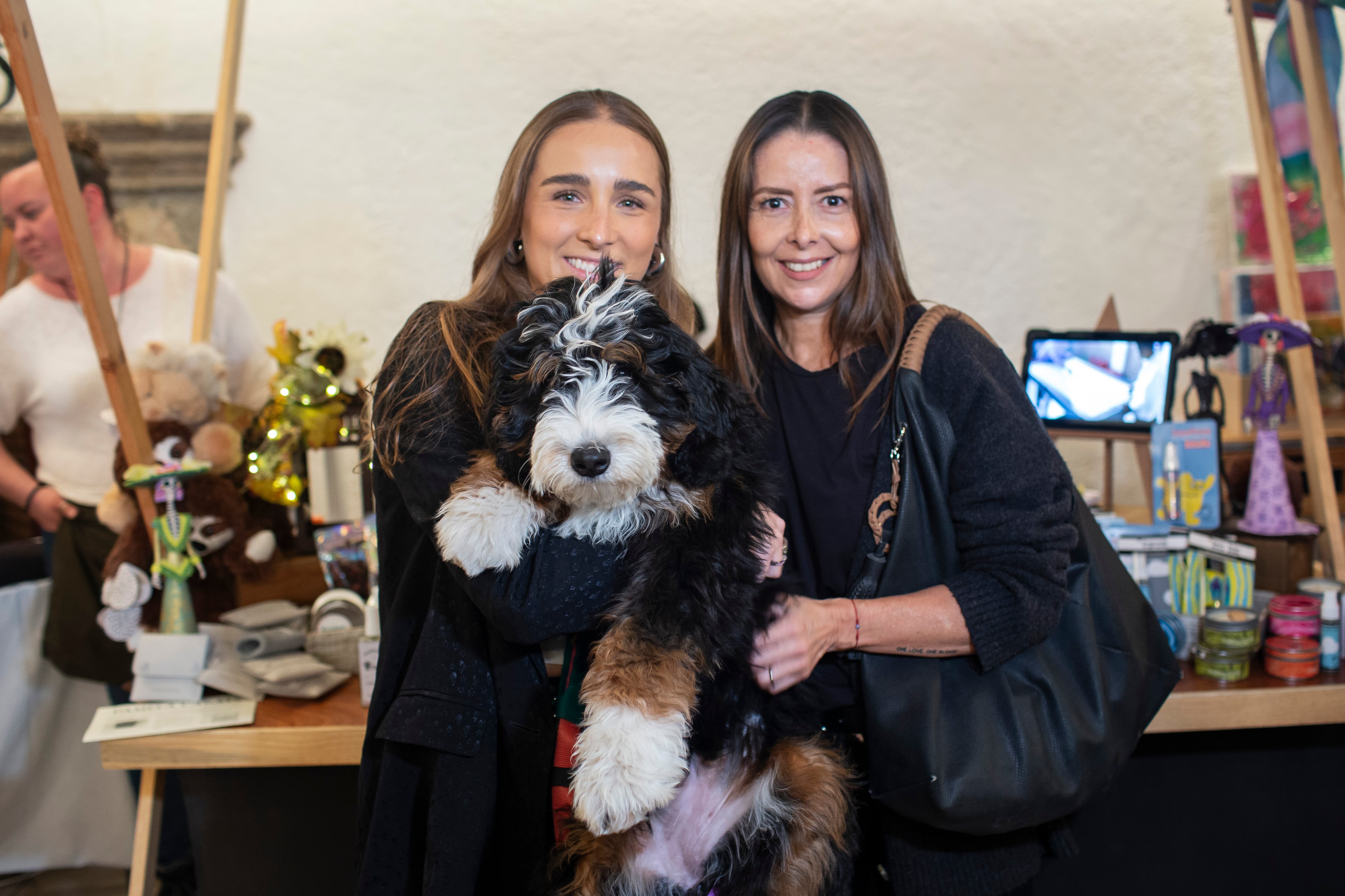 Paulina Salido, Greta y Carla Garduño. (Foto: Esteban Torreblanca)