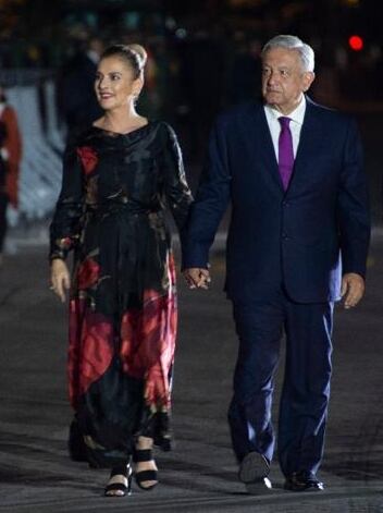 Todo sobre el look de Beatriz Gutiérrez Müller en el evento de la Consumación de la Independencia