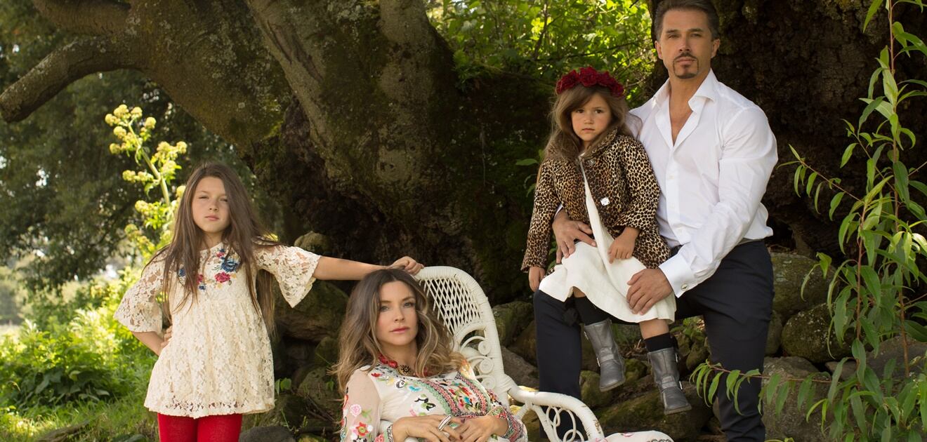 <p>Antonia y Victoria Mayer debutaron en el modelaje durante&nbsp;la Semana de la Moda en México. <strong>(Fotos: CLASE e Instagram)</strong></p>
