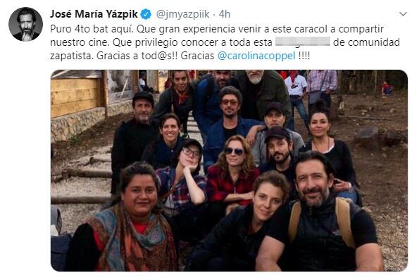 Marina de Tavira y Diego Luna posan juntos en el Festival de Cine Zapatista 