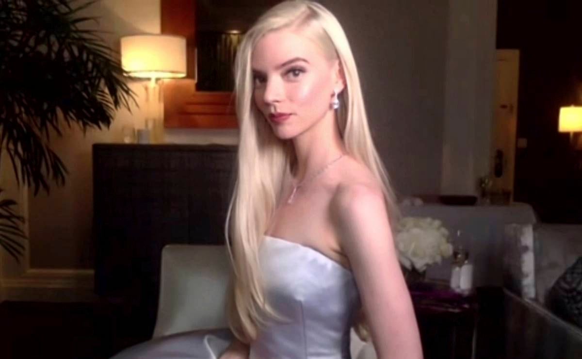 Desatan polémica por llamar a Anya Taylor-Joy ‘mujer de color’ 
