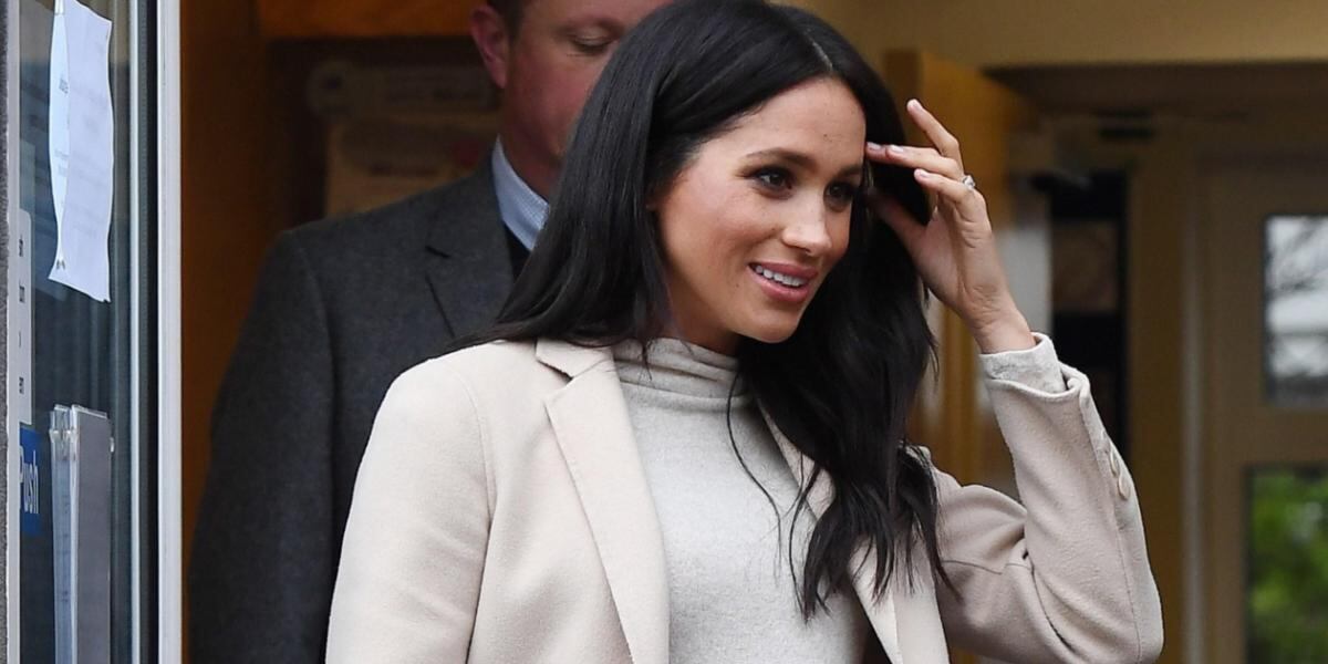 Comparten nostálgica foto de Meghan Markle buscando huevos de Pascua