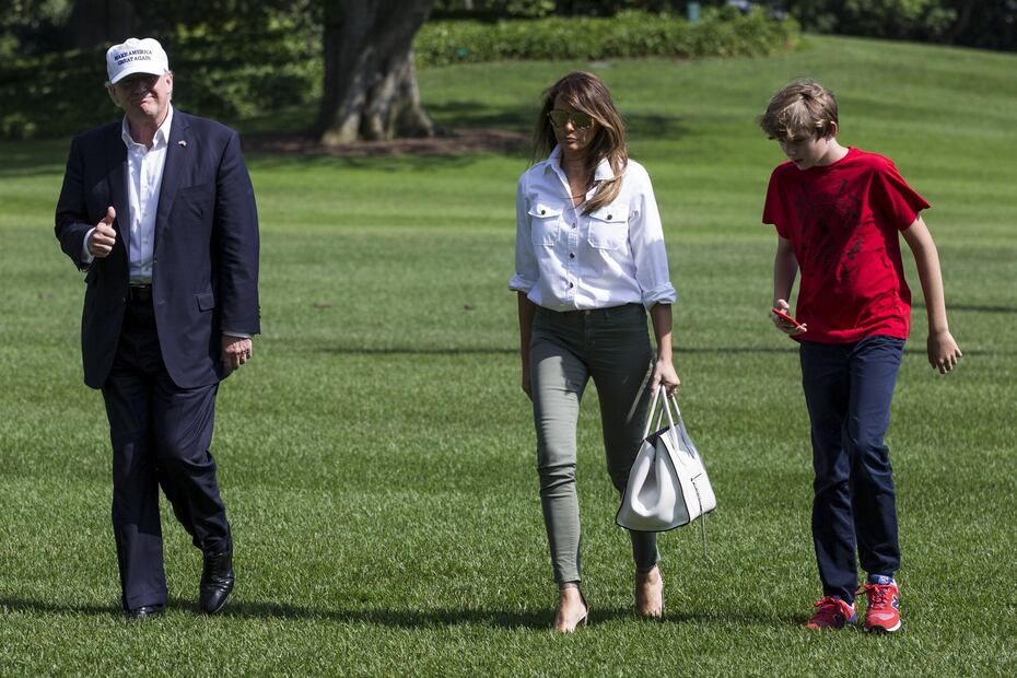 Donald, Melania y Barron Trump / Foto: EFE