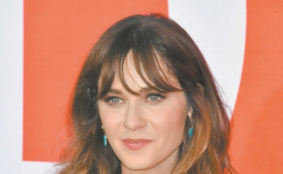 Zooey Deschanel comparte receta de pesto de col rizada y albahaca para la cuarentena