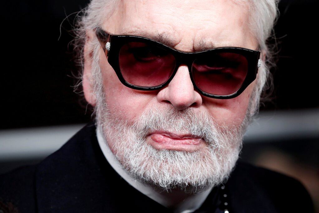 Fallece el Káiser de la moda, Karl Lagerfeld, a los 85 años de edad; usó gafas de sol por más de 5 décadas