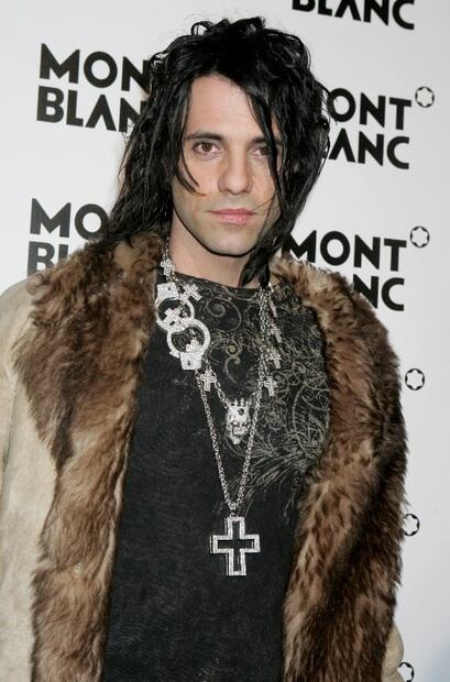 Filtran video musical de Belinda dirigido por su ex Criss Angel 