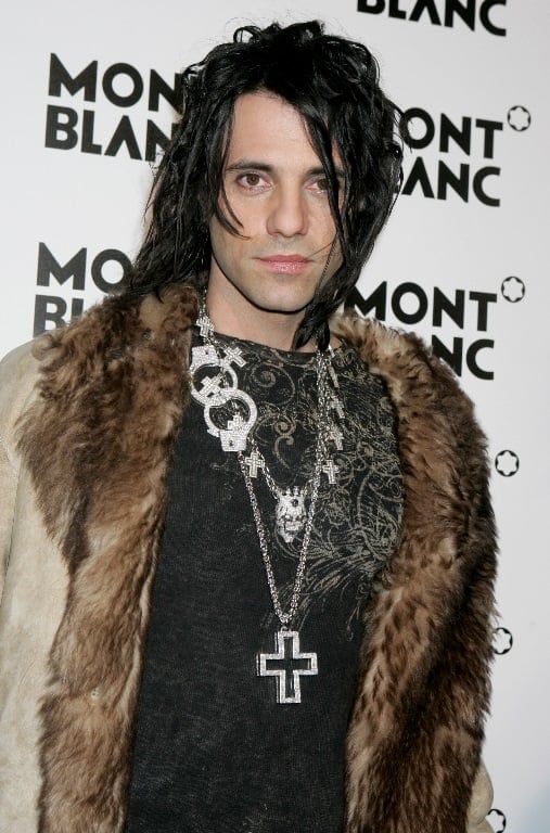 Filtran video musical de Belinda dirigido por su ex Criss Angel 